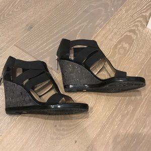 Donald J. Pliner Shoes - Donald Pliner wedged Donald J. Pliner Shoes - Donald Pliner wedged